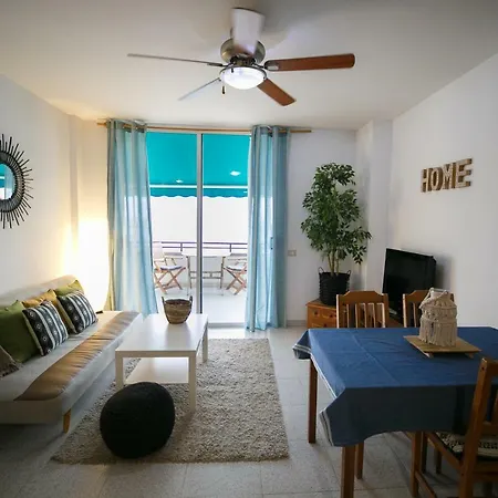 Apartamento Costa Roja * エル・メダノ